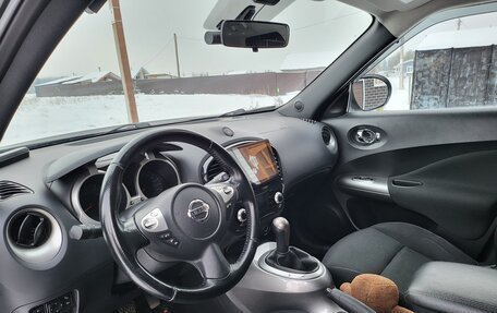 Nissan Juke II, 2012 год, 860 000 рублей, 11 фотография