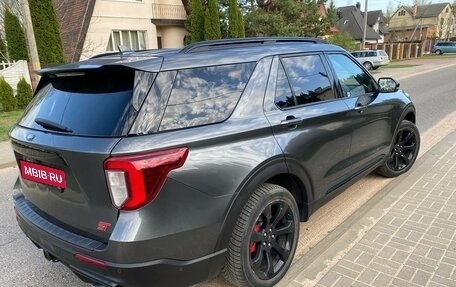 Ford Explorer VI, 2019 год, 2 950 000 рублей, 5 фотография