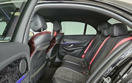 Mercedes-Benz E-Класс, 2018 год, 3 249 000 рублей, 16 фотография