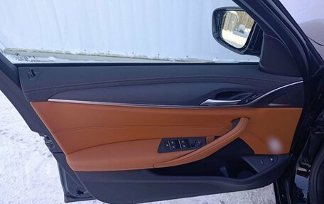 BMW 5 серия, 2023 год, 5 600 000 рублей, 12 фотография