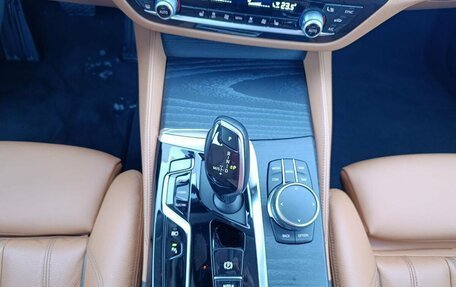 BMW 5 серия, 2023 год, 5 600 000 рублей, 30 фотография