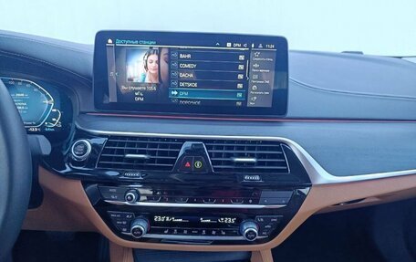 BMW 5 серия, 2023 год, 5 600 000 рублей, 31 фотография