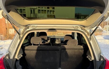 Nissan Tiida, 2012 год, 700 000 рублей, 11 фотография