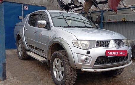 Mitsubishi L200 IV рестайлинг, 2010 год, 1 250 000 рублей, 6 фотография