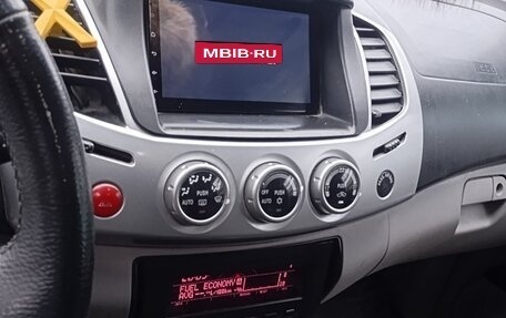 Mitsubishi L200 IV рестайлинг, 2010 год, 1 250 000 рублей, 4 фотография