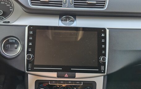 Volkswagen Passat B7, 2011 год, 899 000 рублей, 20 фотография