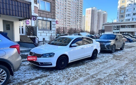 Volkswagen Passat B7, 2011 год, 899 000 рублей, 8 фотография