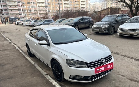 Volkswagen Passat B7, 2011 год, 899 000 рублей, 12 фотография