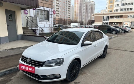 Volkswagen Passat B7, 2011 год, 899 000 рублей, 11 фотография