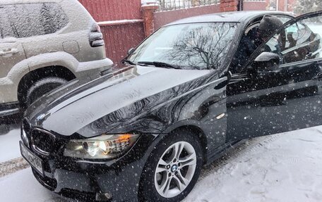 BMW 3 серия, 2011 год, 1 350 000 рублей, 9 фотография