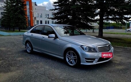 Mercedes-Benz C-Класс, 2011 год, 1 650 000 рублей, 6 фотография