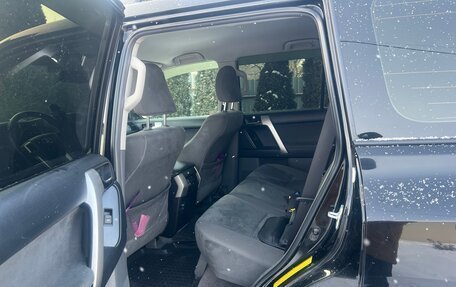 Toyota Land Cruiser Prado 150 рестайлинг 2, 2012 год, 2 700 000 рублей, 7 фотография