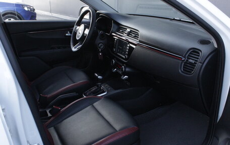 KIA Rio IV, 2020 год, 1 595 000 рублей, 6 фотография