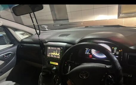 Toyota Alphard III, 2005 год, 560 000 рублей, 3 фотография