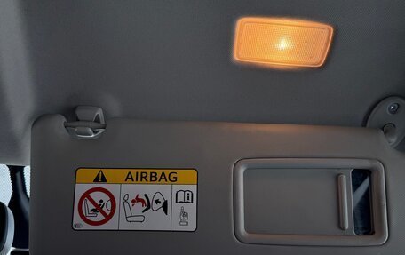 Toyota RAV4, 2017 год, 1 700 000 рублей, 9 фотография