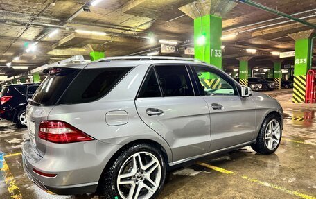 Mercedes-Benz M-Класс, 2013 год, 2 500 000 рублей, 14 фотография