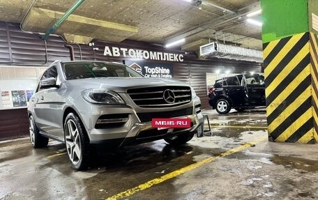Mercedes-Benz M-Класс, 2013 год, 2 500 000 рублей, 13 фотография