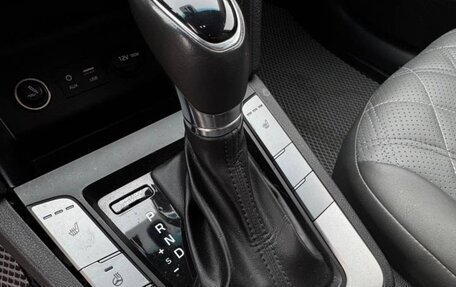 Hyundai Elantra VI рестайлинг, 2019 год, 1 530 000 рублей, 8 фотография