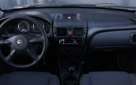 Nissan Almera, 2004 год, 410 000 рублей, 7 фотография