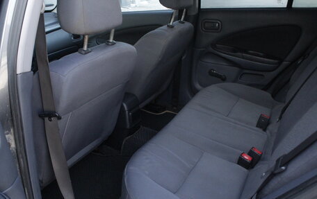 Nissan Almera, 2004 год, 410 000 рублей, 16 фотография