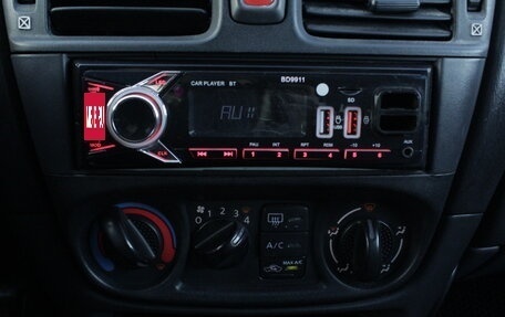 Nissan Almera, 2004 год, 410 000 рублей, 12 фотография