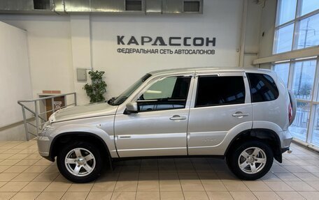 Chevrolet Niva I рестайлинг, 2017 год, 840 000 рублей, 5 фотография