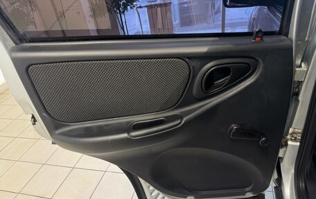 Chevrolet Niva I рестайлинг, 2017 год, 840 000 рублей, 15 фотография