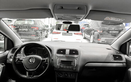 Volkswagen Polo VI (EU Market), 2018 год, 1 190 000 рублей, 14 фотография