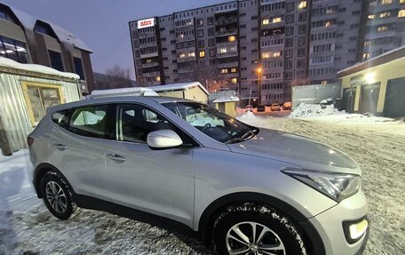 Hyundai Santa Fe III рестайлинг, 2013 год, 1 700 000 рублей, 2 фотография