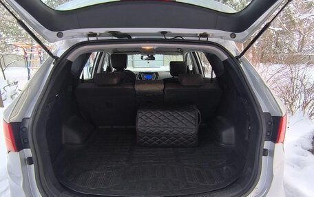 Hyundai Santa Fe III рестайлинг, 2013 год, 1 700 000 рублей, 11 фотография