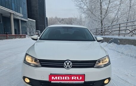 Volkswagen Jetta VI, 2013 год, 790 000 рублей, 20 фотография
