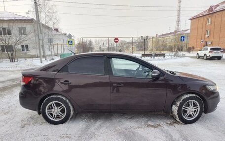 KIA Cerato III, 2009 год, 700 000 рублей, 2 фотография