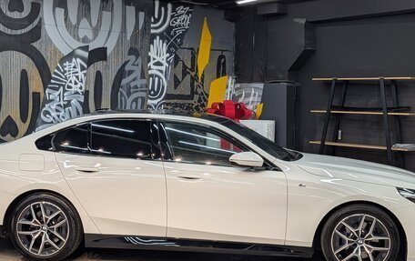 BMW 5 серия, 2023 год, 6 990 000 рублей, 5 фотография