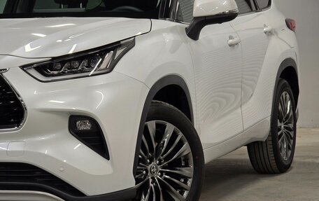 Toyota Highlander, 2025 год, 5 645 000 рублей, 27 фотография