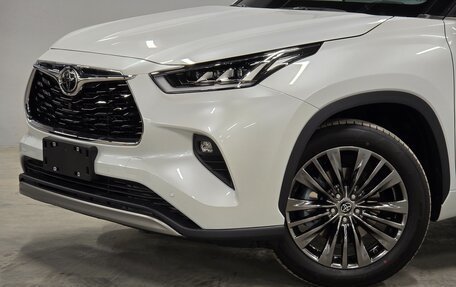 Toyota Highlander, 2025 год, 5 645 000 рублей, 31 фотография