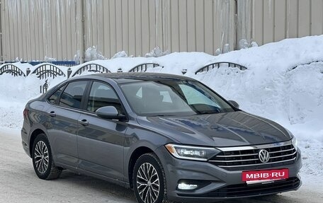 Volkswagen Jetta VII, 2019 год, 1 820 000 рублей, 2 фотография