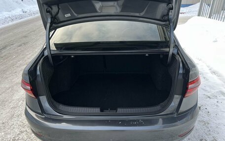 Volkswagen Jetta VII, 2019 год, 1 820 000 рублей, 26 фотография