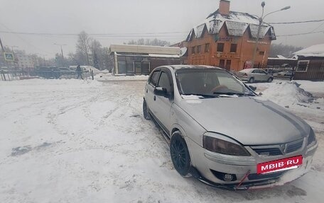 Opel Corsa C рестайлинг, 2001 год, 250 000 рублей, 3 фотография