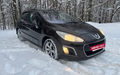 Peugeot 308 II, 2011 год, 545 000 рублей, 4 фотография