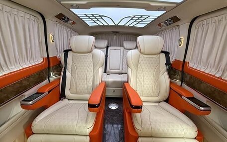 Mercedes-Benz V-Класс, 2023 год, 5 990 000 рублей, 19 фотография