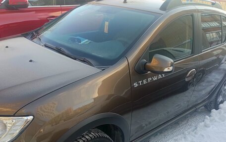 Renault Sandero II рестайлинг, 2020 год, 1 300 000 рублей, 5 фотография