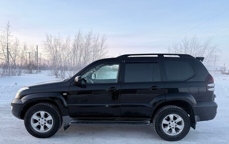 Toyota Land Cruiser Prado 120 рестайлинг, 2005 год, 2 300 000 рублей, 2 фотография