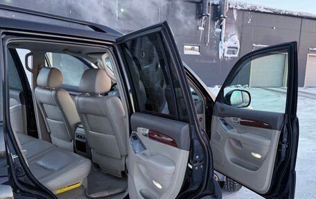 Toyota Land Cruiser Prado 120 рестайлинг, 2005 год, 2 300 000 рублей, 15 фотография