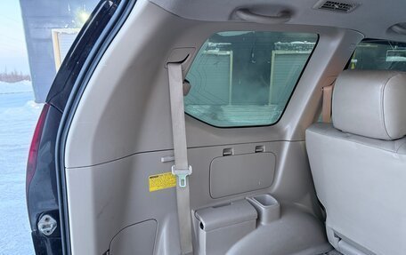 Toyota Land Cruiser Prado 120 рестайлинг, 2005 год, 2 300 000 рублей, 28 фотография