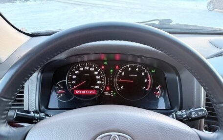 Toyota Land Cruiser Prado 120 рестайлинг, 2005 год, 2 300 000 рублей, 13 фотография