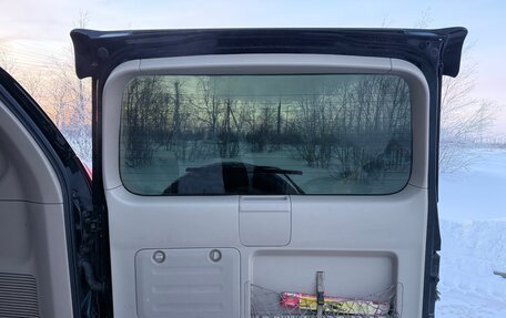 Toyota Land Cruiser Prado 120 рестайлинг, 2005 год, 2 300 000 рублей, 29 фотография