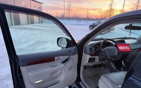 Toyota Land Cruiser Prado 120 рестайлинг, 2005 год, 2 300 000 рублей, 20 фотография