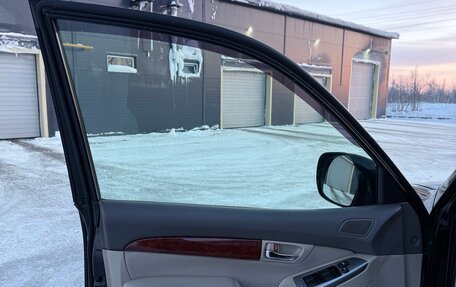 Toyota Land Cruiser Prado 120 рестайлинг, 2005 год, 2 300 000 рублей, 39 фотография