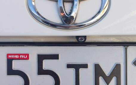 Toyota RAV4, 2015 год, 1 640 000 рублей, 9 фотография