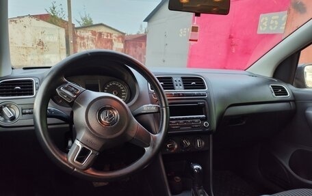 Volkswagen Polo VI (EU Market), 2012 год, 595 000 рублей, 10 фотография